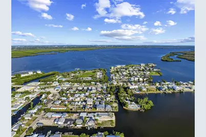 2669 Coco Plum Dr, Matlacha, FL 33993 - Photo 28