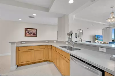 2743 1st St #2404, Fort Myers, FL 33916 - Photo 8