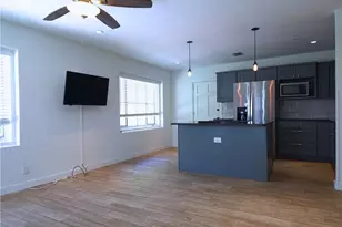 1915 Llewellyn Dr, Fort Myers, FL 33901 - Photo 8