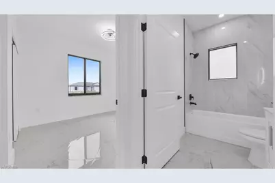 1229 NE 41st St, Cape Coral, FL 33909 - Photo 18