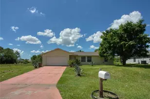 3501 38th St SW, Lehigh Acres, FL 33976 - Photo 4