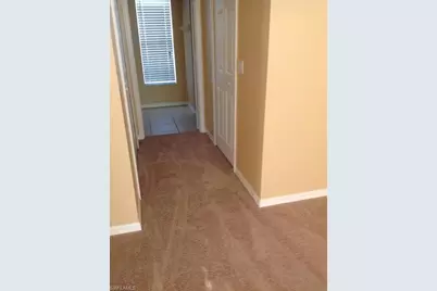 1031 NE 7th Pl, Cape Coral, FL 33909 - Photo 8