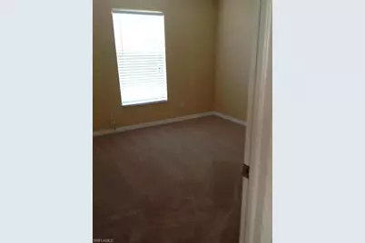 1031 NE 7th Pl, Cape Coral, FL 33909 - Photo 14