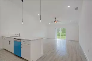 849/851 Bedford Dr, Lehigh Acres, FL 33974 - Photo 16