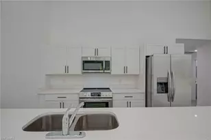 849/851 Bedford Dr, Lehigh Acres, FL 33974 - Photo 8