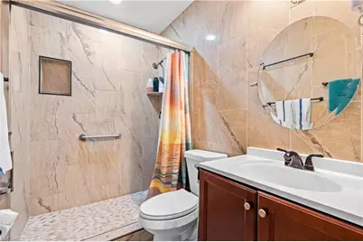 2816 NE 5th Pl, Cape Coral, FL 33909 - Photo 20