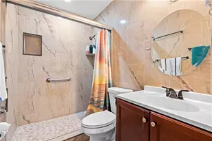 2816 NE 5th Pl, Cape Coral, FL 33909 - Photo 20