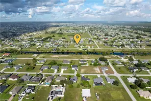 2816 NE 5th Pl, Cape Coral, FL 33909 - Photo 28