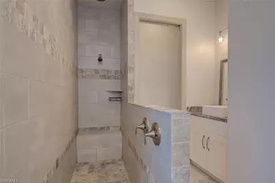 18111 Riverchase Ct, Alva, FL 33920 - Photo 22