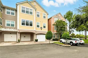 3384 Corona Village Way, Orlando, FL 32835 - Photo 2