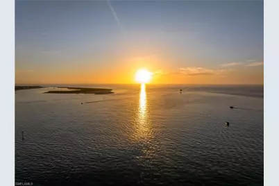 645 La Peninsula Blvd #645, Naples, FL 34113 - Photo 4