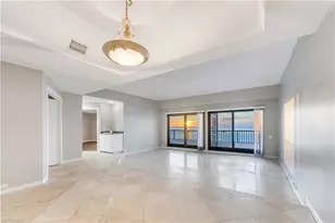 645 La Peninsula Blvd, Naples, FL 34113 - Photo 16