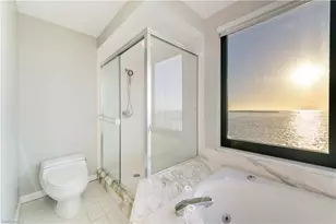 645 La Peninsula Blvd, Naples, FL 34113 - Photo 12