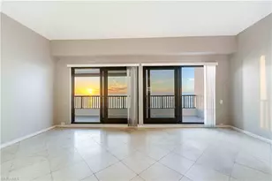 645 La Peninsula Blvd, Naples, FL 34113 - Photo 18