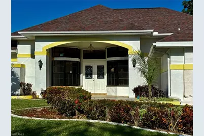 26 SE 13th Ave, Cape Coral, FL 33990 - Photo 2