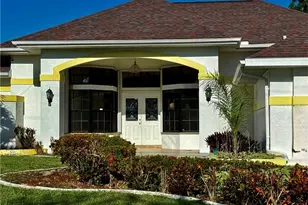 26 SE 13th Ave, Cape Coral, FL 33990 - Photo 2