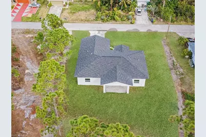 3903 29th St SW, Lehigh Acres, FL 33976 - Photo 6