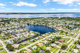 4555 Vinsetta Ave, North Fort Myers, FL 33903 - Photo 26