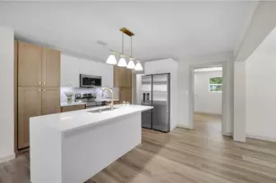 203 Carol Way, Fort Myers, FL 33905 - Photo 10