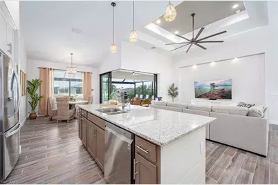 2720 SW 20th Ave, Cape Coral, FL 33914 - Photo 6