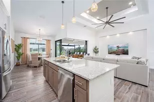 2720 SW 20th Ave, Cape Coral, FL 33914 - Photo 6