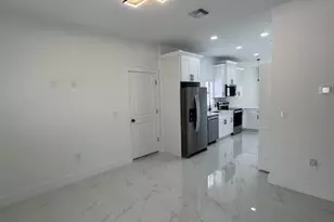 520 Millcreek St, Lehigh Acres, FL 33974 - Photo 10