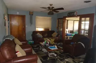 355 Kingston Dr S, Fort Myers, FL 33905 - Photo 6