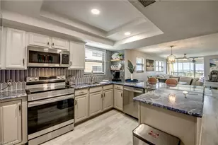 4260 SE 20th Pl, Cape Coral, FL 33904 - Photo 6