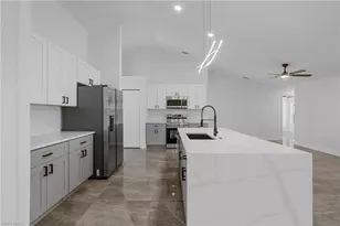 619 SW 26th Terrace, Cape Coral, FL 33914 - Photo 2