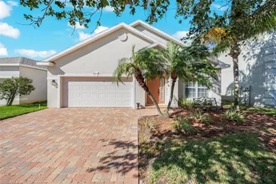9049 Gladiolus Preserve Cir, Fort Myers, FL 33908 - Photo 2