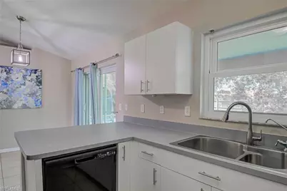 2114 NE 22nd Pl, Cape Coral, FL 33909 - Photo 10