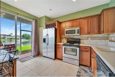 9808 Roundstone Cir, Fort Myers, FL 33967 - Photo 12