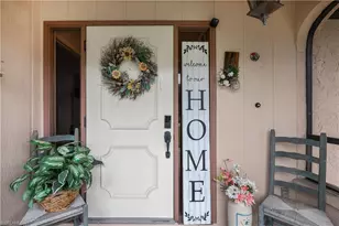 18537 Klingler Cir, Port Charlotte, FL 33948 - Photo 4