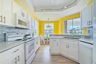 15055 Tamarind Cay Ct, Fort Myers, FL 33908 - Photo 14