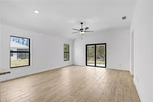156 Yager Cir, Fort Myers, FL 33913 - Photo 10
