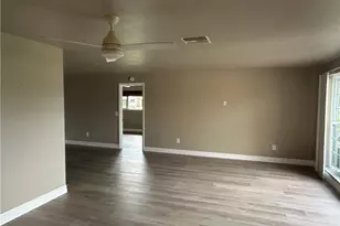 3913 SE 20th Pl, Cape Coral, FL 33904 - Photo 6