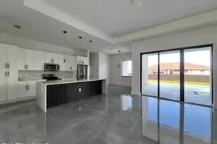 3631 NE 11th Pl, Cape Coral, FL 33909 - Photo 14