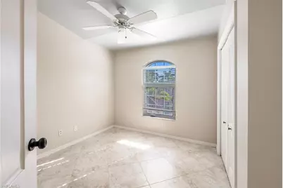 242 Newport Dr #509, Naples, FL 34114 - Photo 18