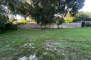 2813 52nd St W, Lehigh Acres, FL 33971 - Photo 14