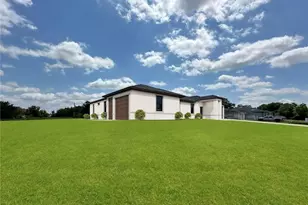 1101/1103 Homer Ave S, Lehigh Acres, FL 33973 - Photo 2