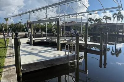 2480 Sycamore St, Saint James City, FL 33956 - Photo 6