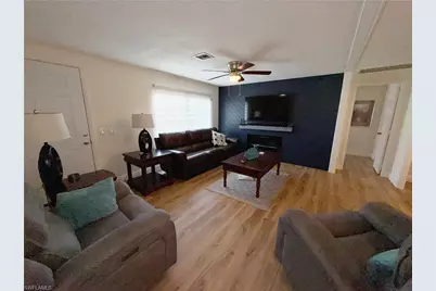 5513 Sir Walter Way, North Fort Myers, FL 33917 - Photo 10