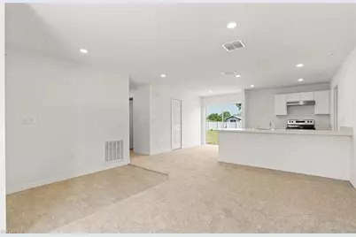 9036 Justice Cir W, Labelle, FL 33935 - Photo 4