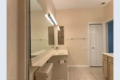 8853 Middlebrook Dr, Fort Myers, FL 33908 - Photo 32