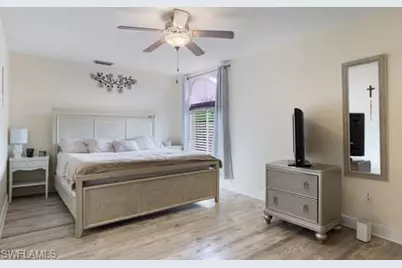 6748 Willow Lake Cir, Fort Myers, FL 33966 - Photo 4