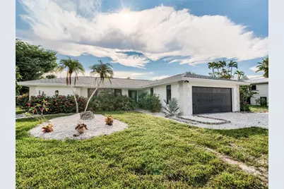 658 Donax St, Sanibel, FL 33957 - Photo 1