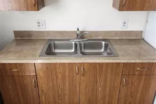 626 SE 13th Ct, Cape Coral, FL 33990 - Photo 4