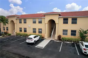 4214 Bellasol Cir, Fort Myers, FL 33916 - Photo 2