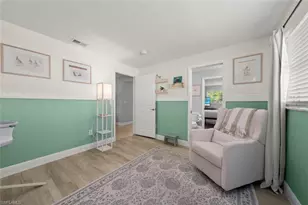 12150 McGregor Blvd, Fort Myers, FL 33919 - Photo 36