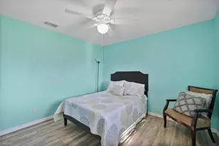 1405 SW 9th Ave, Cape Coral, FL 33991 - Photo 2